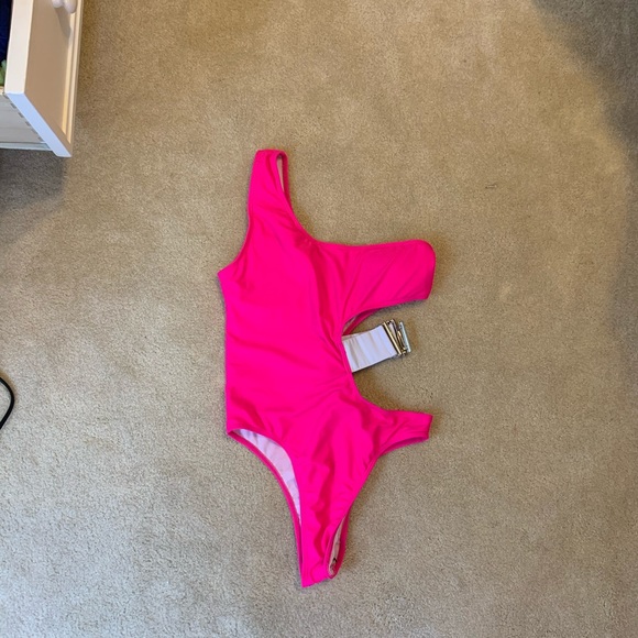 Women’s bathing suit - Picture 9 of 11